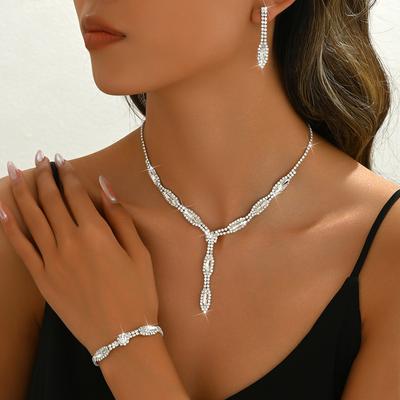 Jewelry Set Banquet Dress Set Chain Necklace Earrings Bracelet Three-piece Fashion Versatile Bridal Jewelry