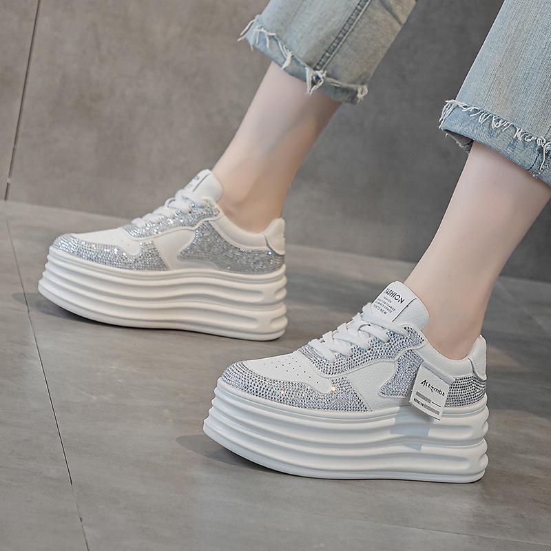 

2025 spring and autumn new shallow mouth inner height increase white shoes women s versatile women s shoes platform muffin shoes new sports board shoe 33