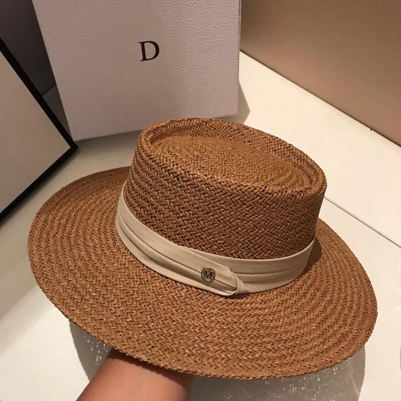 Styling Concave Top Hat Summer Big Eaves Sunshade UV Protection Straw Mat Woven Straw Hat Fashion European Station Women