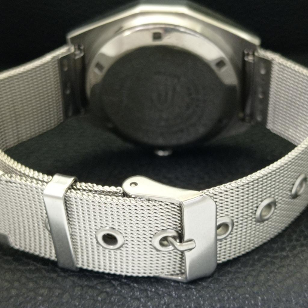 VINTAGE RICOH R31 AUTOMATIC JAPAN MENS WHITE COLOR DIAL WATCH a701965-5 R207-a701965