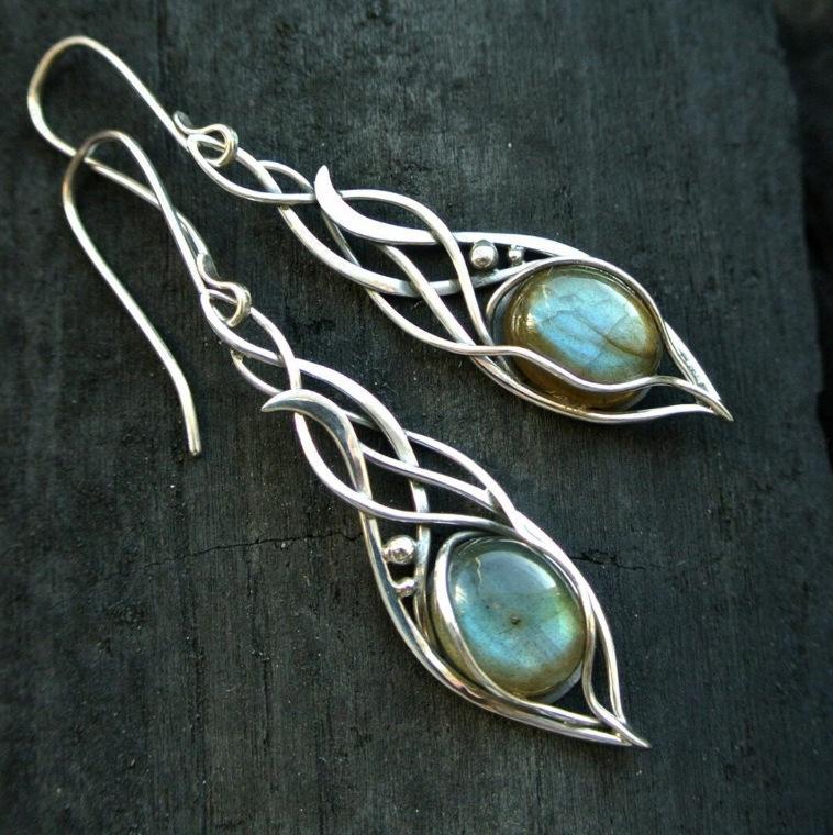 

Sliver Color Celtic Elven Leaf Wire Wrapped Oval Gemstone Dangle Earrings Retro Boho Mystical Long Drop Earrings Women Jewelry