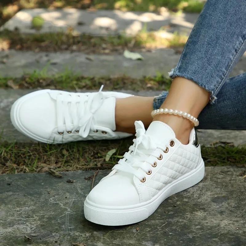 Fashion Women Sneakers 2025 Spring New Fashion Breathable Loafers Soft Sole Walking Casual Sneaker Comfortable Shallow Outdoor Sneakers