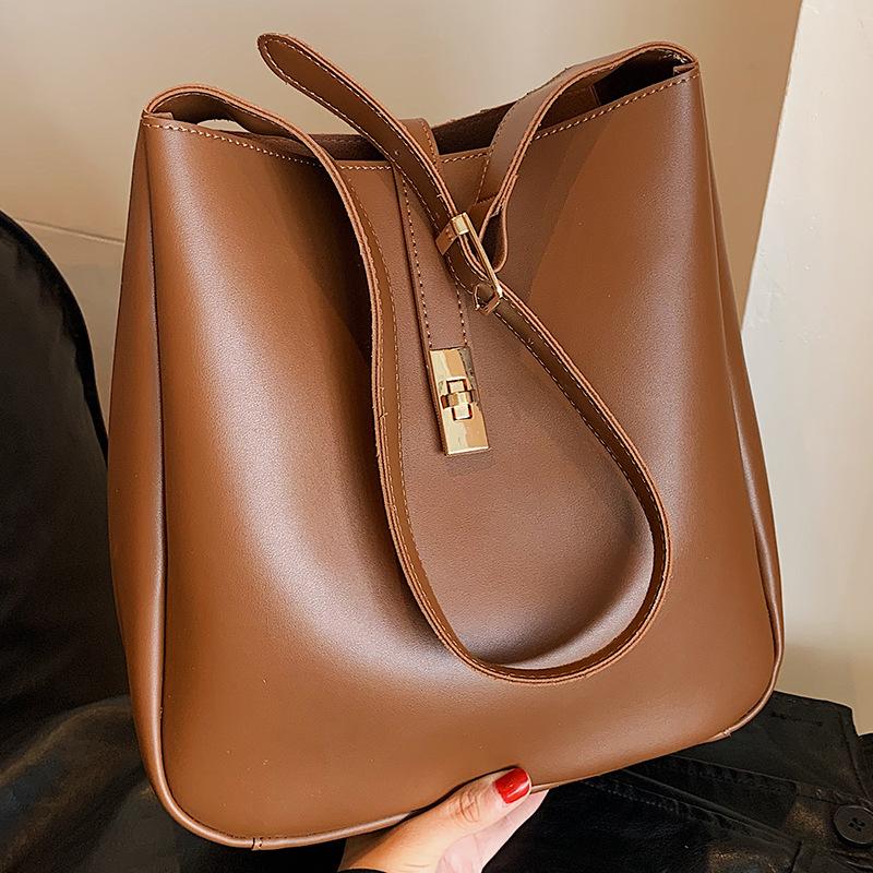 Popular bags women's large-capacity new fashion simple and versatile shoulder messenger bag autumn bucket bag