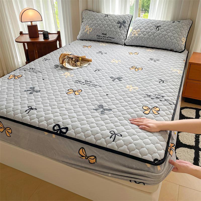 Verdickte Baumwoll-Bettmütze Einzelbettbezug Korallenvlies Milchvlies Wintermatratze Rutschfester Schutzbezug