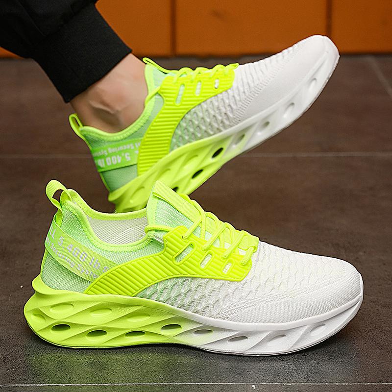 Lightweight Men's Running Shoes Comfortable Breathable Mesh Sneakers Fashion Men's Casual Sports Shoes Summer Blade Sneakers