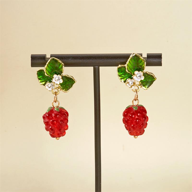 Sweet Cute 3D Resin Raspberry Drop Earrings for Women Enamel Green Leaves Red Strawberry Earring Girls Daily Wear Jewelry Gift