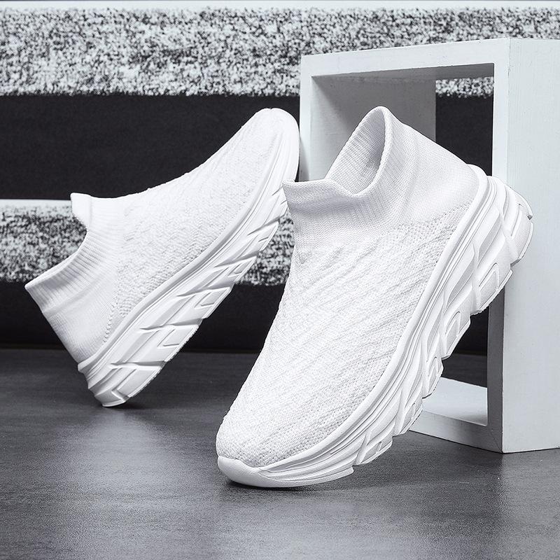 2025 new men's and women's shoes summer one-pedal lazy socks ultra-light sports shoes fashion casual couple shoes