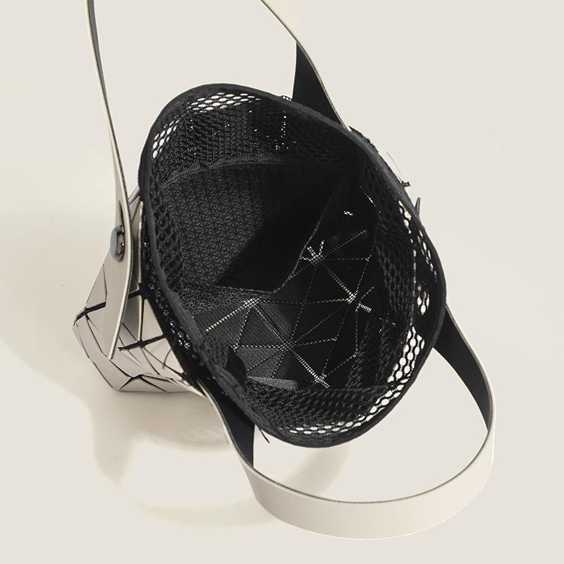 2025 Schicke Mini Diamantgitter Handheld Damenhandtasche - Vielseitige Quadratische Handtasche mit vier Fächern