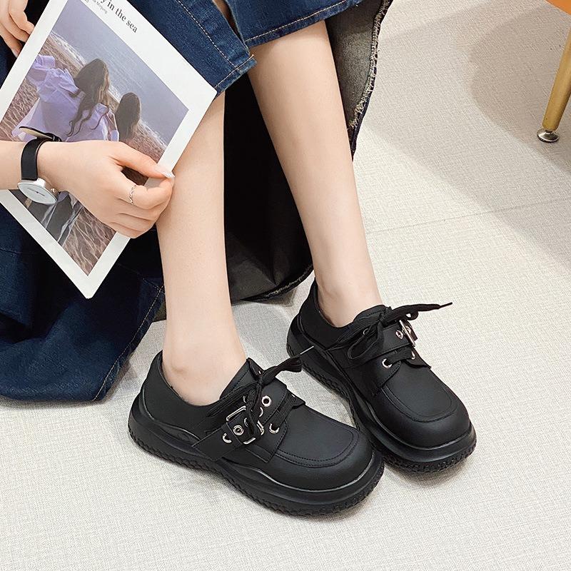 Small Leather Shoes Women's Summer New Leather Platform Fashion Casual Shoes Versatile and Versatile Big Head Shoes Large Size Women's Shoes