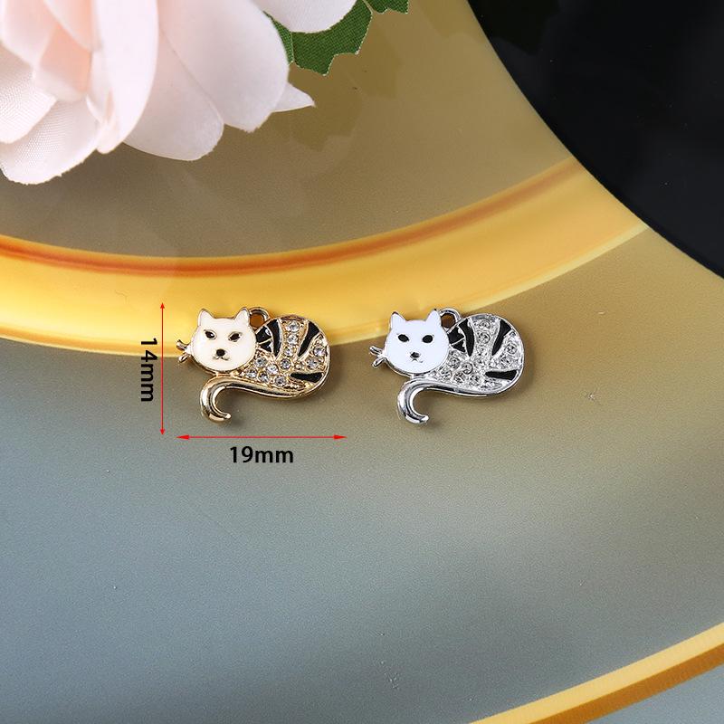 Handmade Rhinestone Alloy Jewelry: Butterfly, Flower, Rabbit, Bear Buttons & Pendants