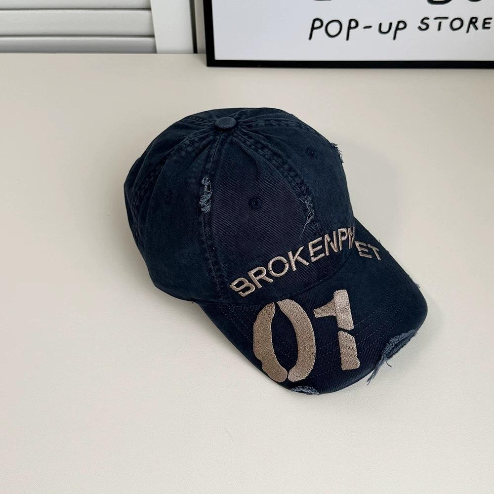 American retro letter ripped baseball cap for men and women, four seasons street tide with face small fashion couple cap