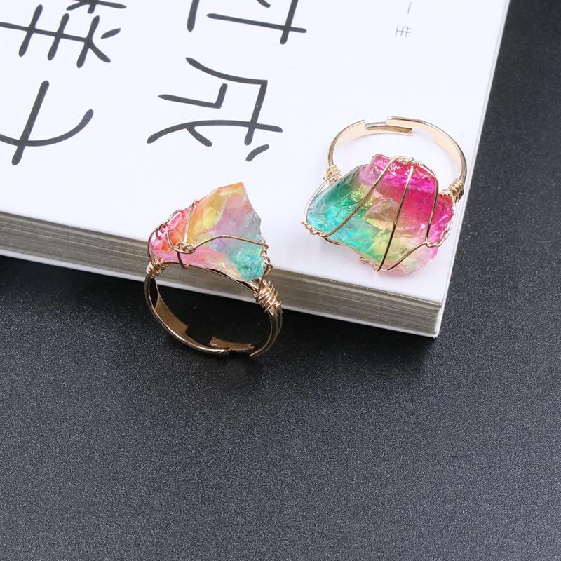

Natural Stone Crystal Rings Gold Wire Wound Irregular Gem Adjustable Finger Rings Jewelry Dropshiping Store 10-20mm resizable