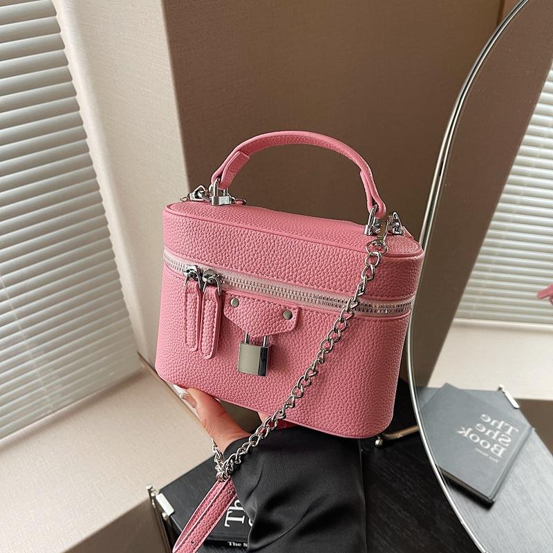 Niche design box bag exquisite hand bag women's new versatile fashion chain mini messenger bag