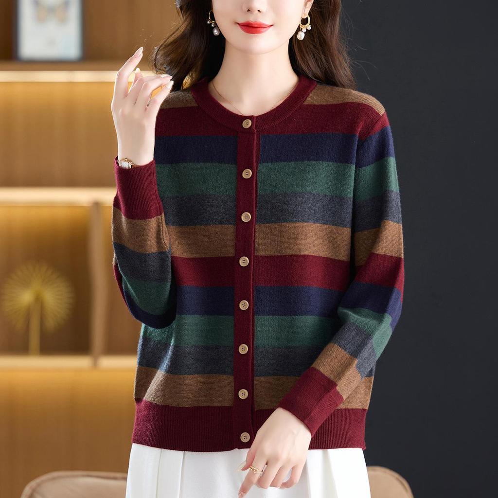 Women's Striped Autumn Knit Cardigan 2025: Fashionable, Loose-Fit, Slimming, Age-Defying Sweater Coat
