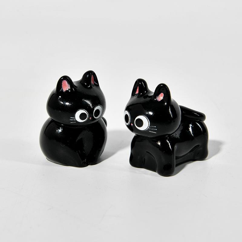2 Stück Cartoon Harz Niedlich Korn Luo Xiaohei Zhanji Kleine Schwarze Katze Tier Dekoration Kreativ Schreibtisch Auto Kleine Dekoration Handwerk