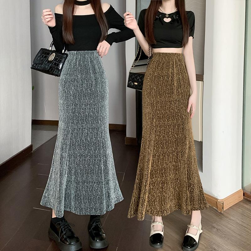 2024 Spring/Summer Retro High-Waist Slim Long Women's Skirt: Korean All-Match Style