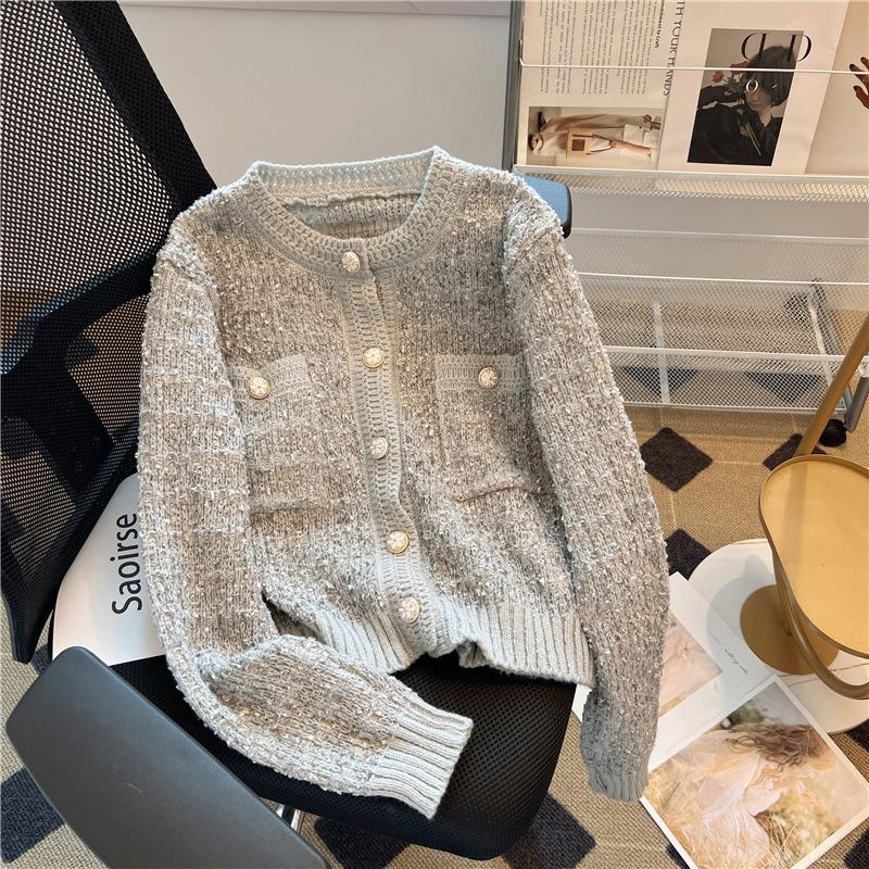 Soft waxy knitted cardigan top women's autumn and winter new gas-showing thin sweater jacket