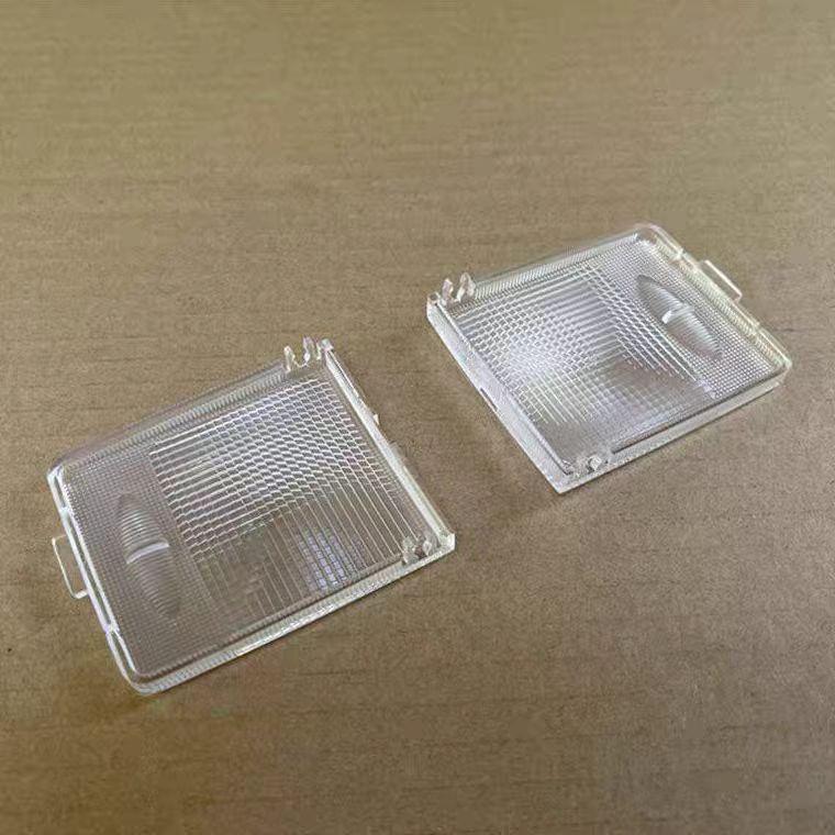Mitsubishi Pajero V93/V97/V87 Front Reading Light Cover MN179552 MN179553