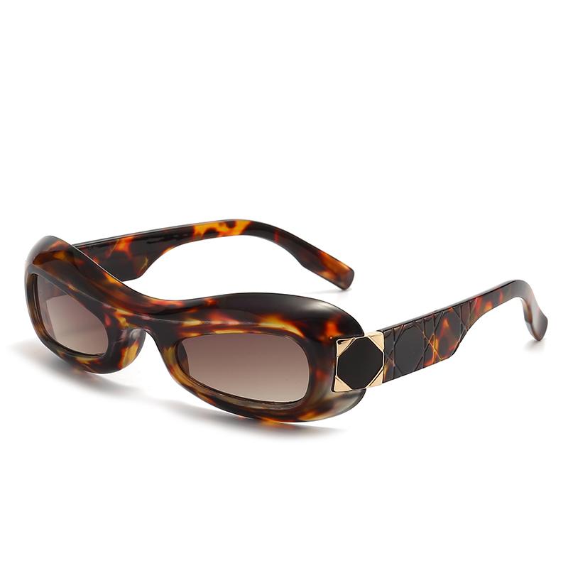

Popular European And American Concept Polygonal Wrapped Style With A Futuristic” Sunglasses Trendyy Sunglasses 8687