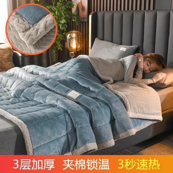 Coral Fleece Autumn Winter Warm Blankets for Bed 3 Layers Thicken Flannel Blanket Quilt Soft Comfortable Warmth Quilts Washable