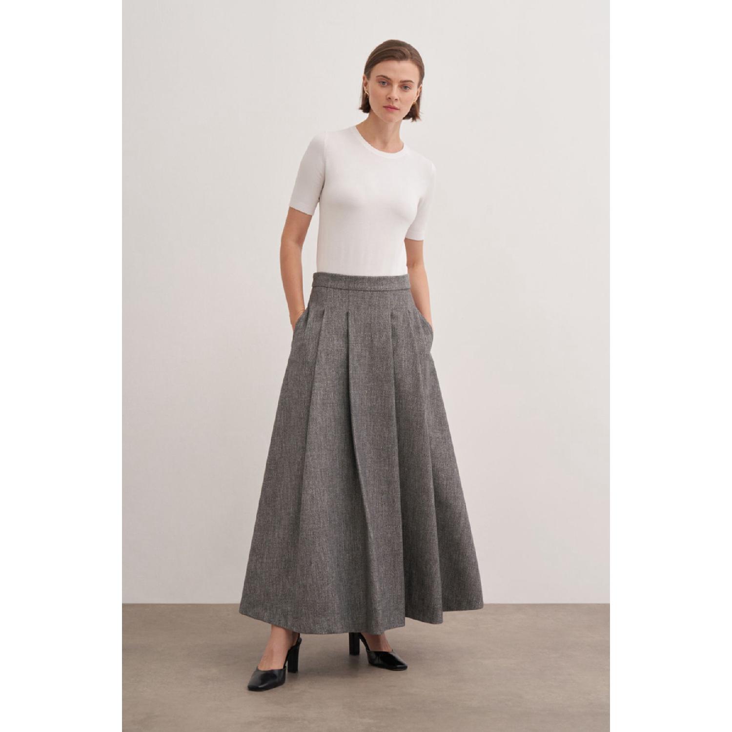 

Спідниця на еластичній талії 38 сірий колір