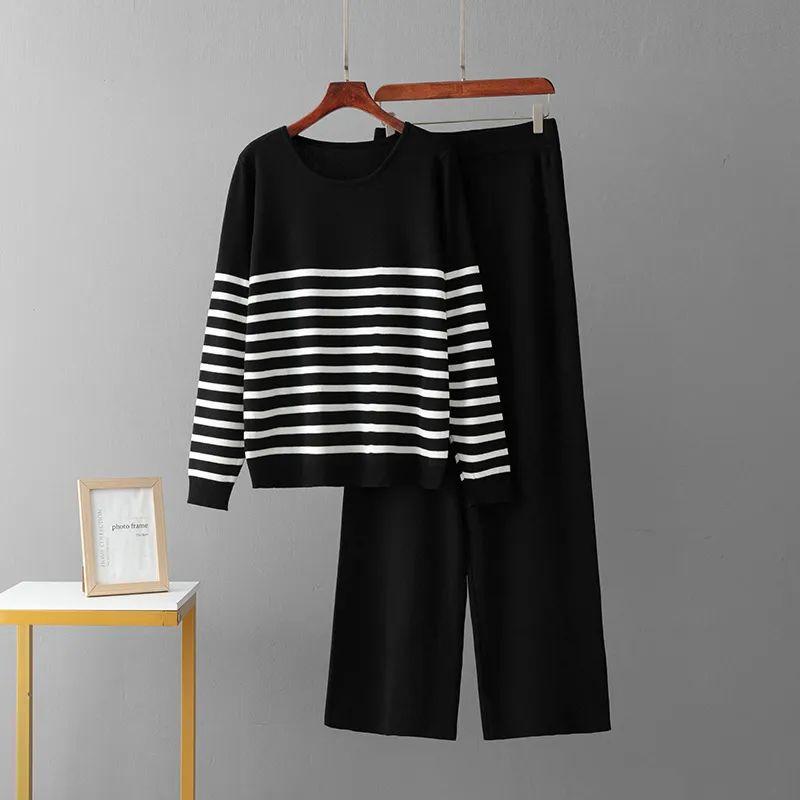 2025 Spring and Autumn New Casual Fashion Set Fashionable Age-Reducing Striped Knitted Top Wide-Leg Trousers Two-piece Set Women