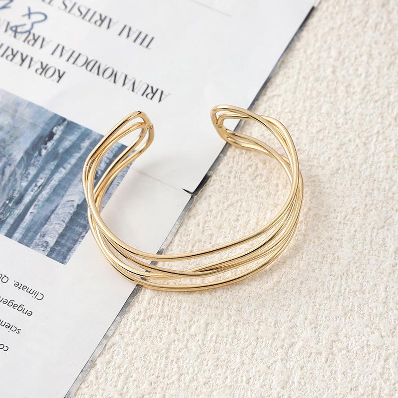 Металлический полосатый браслет-ветряк Геометрический браслет с открытым крестом Нишевый преувеличенный браслет Кольцо-ожерелье Ожерелье с ощущением премиальности