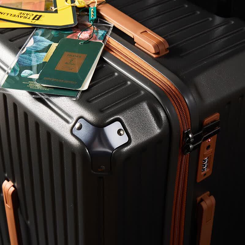 ZMN Woodpecker 26-inch Hardside Spinner Luggage