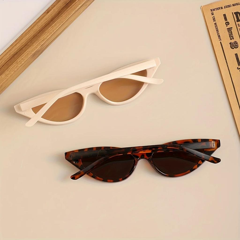 2/5pcs Small Cat Eye Sunglasses Women Cute Skinny Cat Eye Eyewear Retro Vintage Narrow Cateye Sunglasses Set