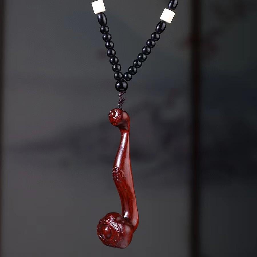 Sandalwood Pixiu Handheld Carved Pendant Ornament - Douyin Craft Gift