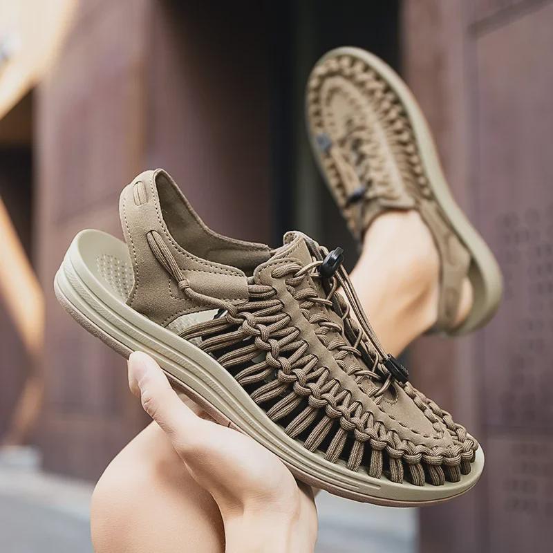 2024 Summer Trendy Baotou Sandals: Fashionable Casual Men's Beach Shoes