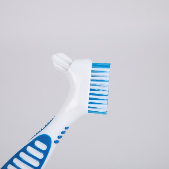 Dwustronna szczoteczka do protez zębowych Ergonomiczny uchwyt Plastikowe włosie wielowarstwowe Sztuczne zęby Szczoteczka do pielęgnacji jamy ustnej do użytku domowego