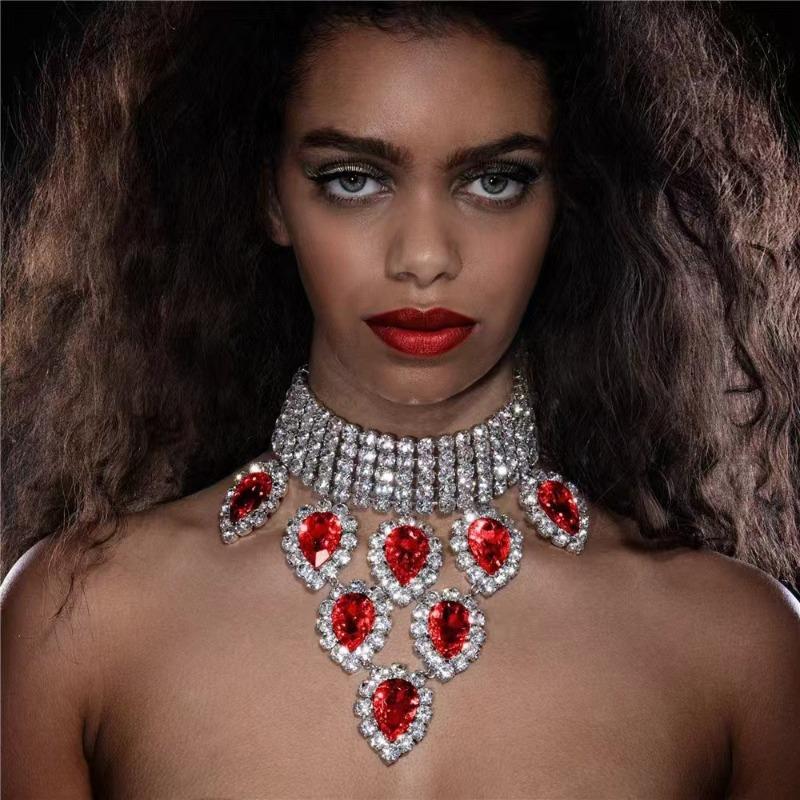 Exaggerated Multi-row Rhinestone Large Water Drop Pendant Necklace Neck Chain, Fashionable and Luxurious Multi-color Water Drop Necklace