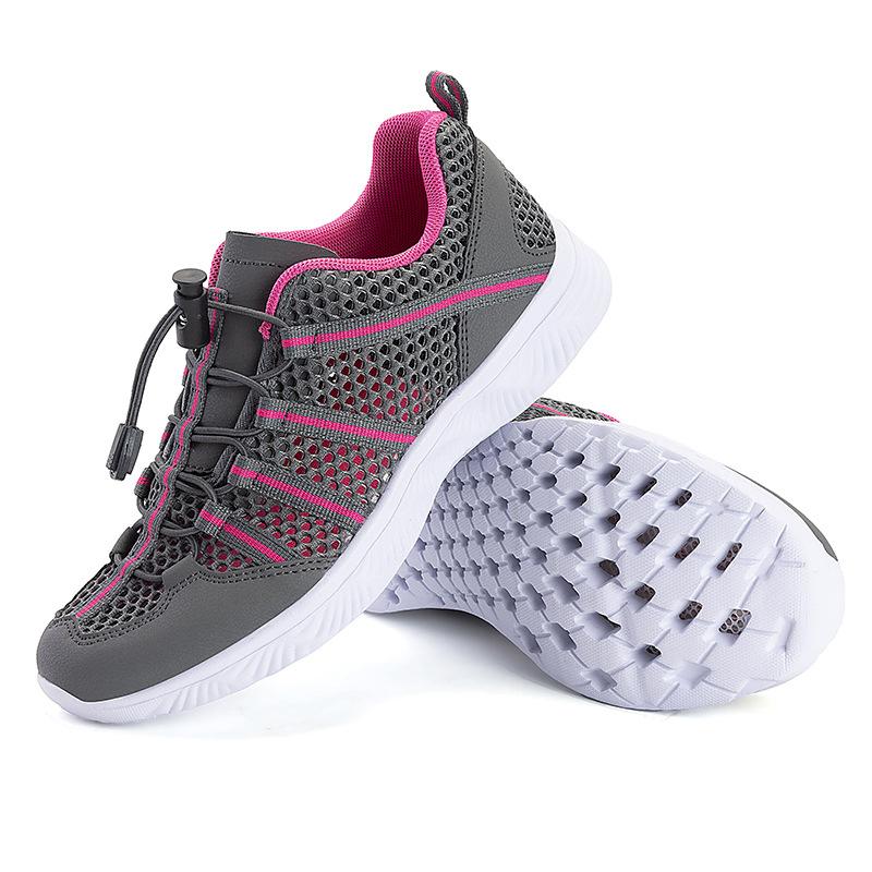 New mesh breathable casual shoes couple lightweight hollow beach shoes outdoor soft-soled creek shoes