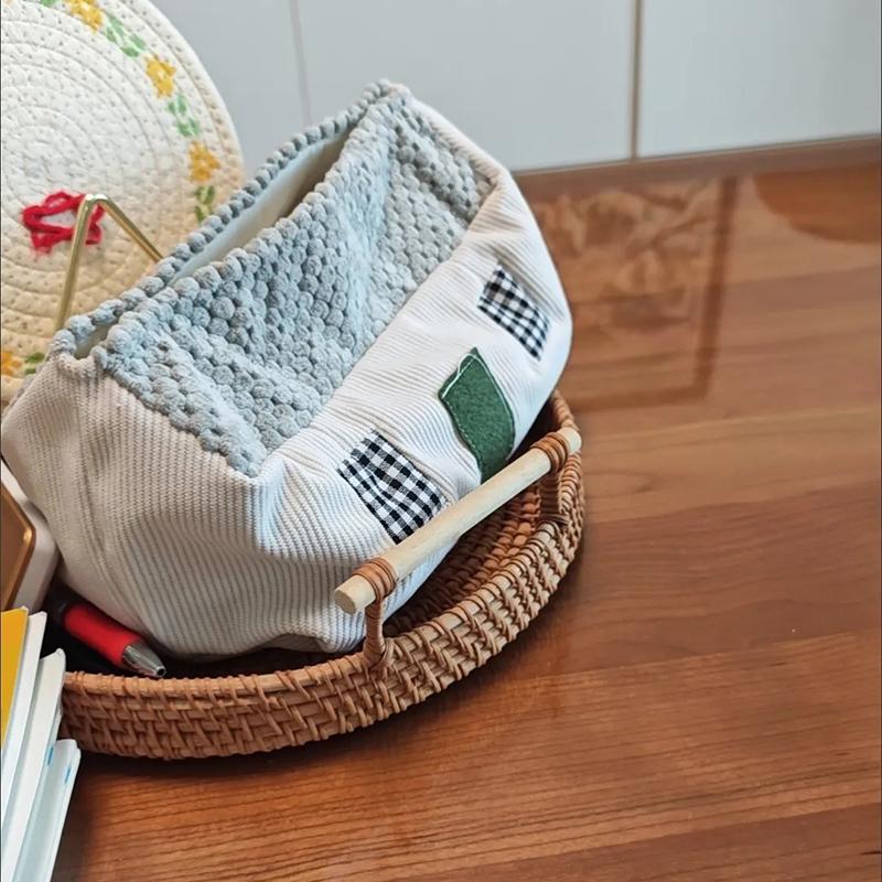 1PC Napkin Holder Creative Small House Tissue Bag Home Decoration Fabric Tissue Bag Cartoon Desktop Storage Cute 15x12.5cm