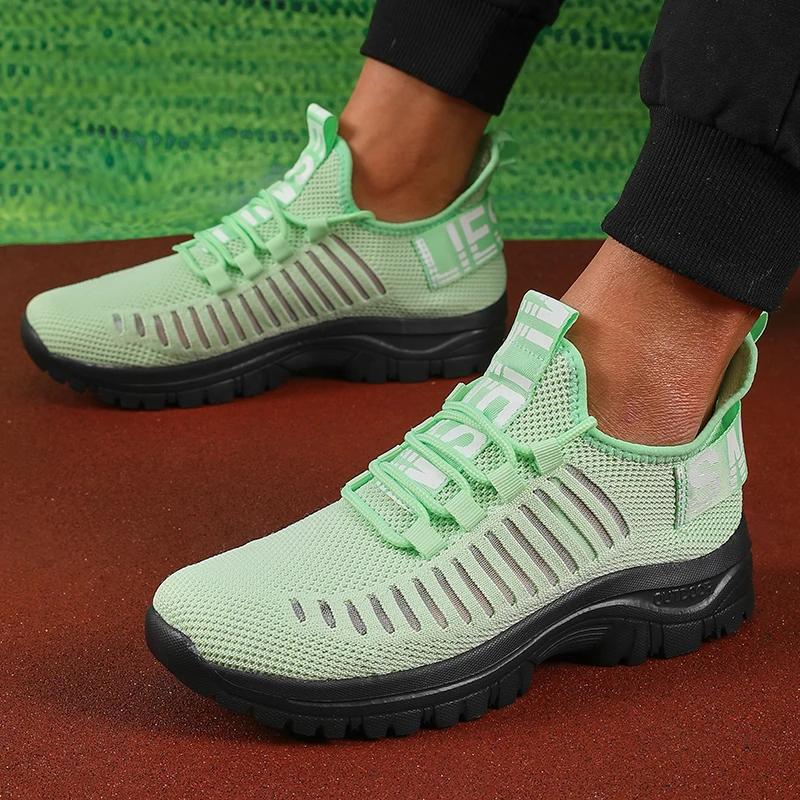 Summer Mesh Men's Shoes Lightweight Fashionable Casual Sports Walking Shoes  Breathable Men's Trendy Anti Slip Tennis Shoes