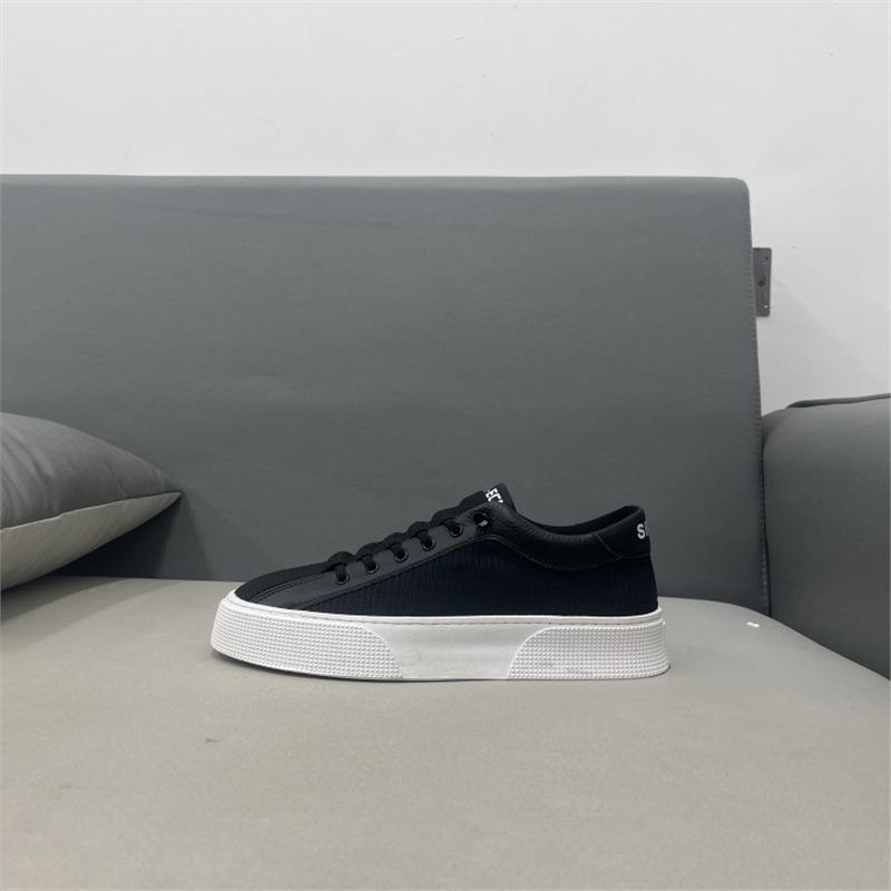 Летние новые шнурованные сетчатые дышащие удобные повседневные туфли модные break zmd 38 чёрный