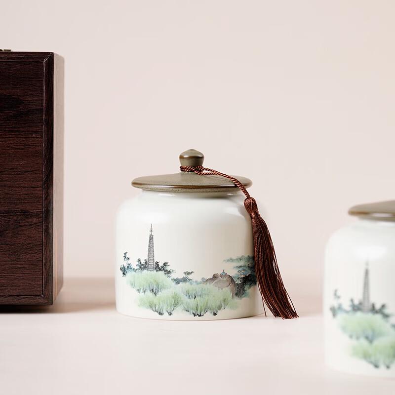 Classical Ceramic Tea Jar Set with Wooden Box