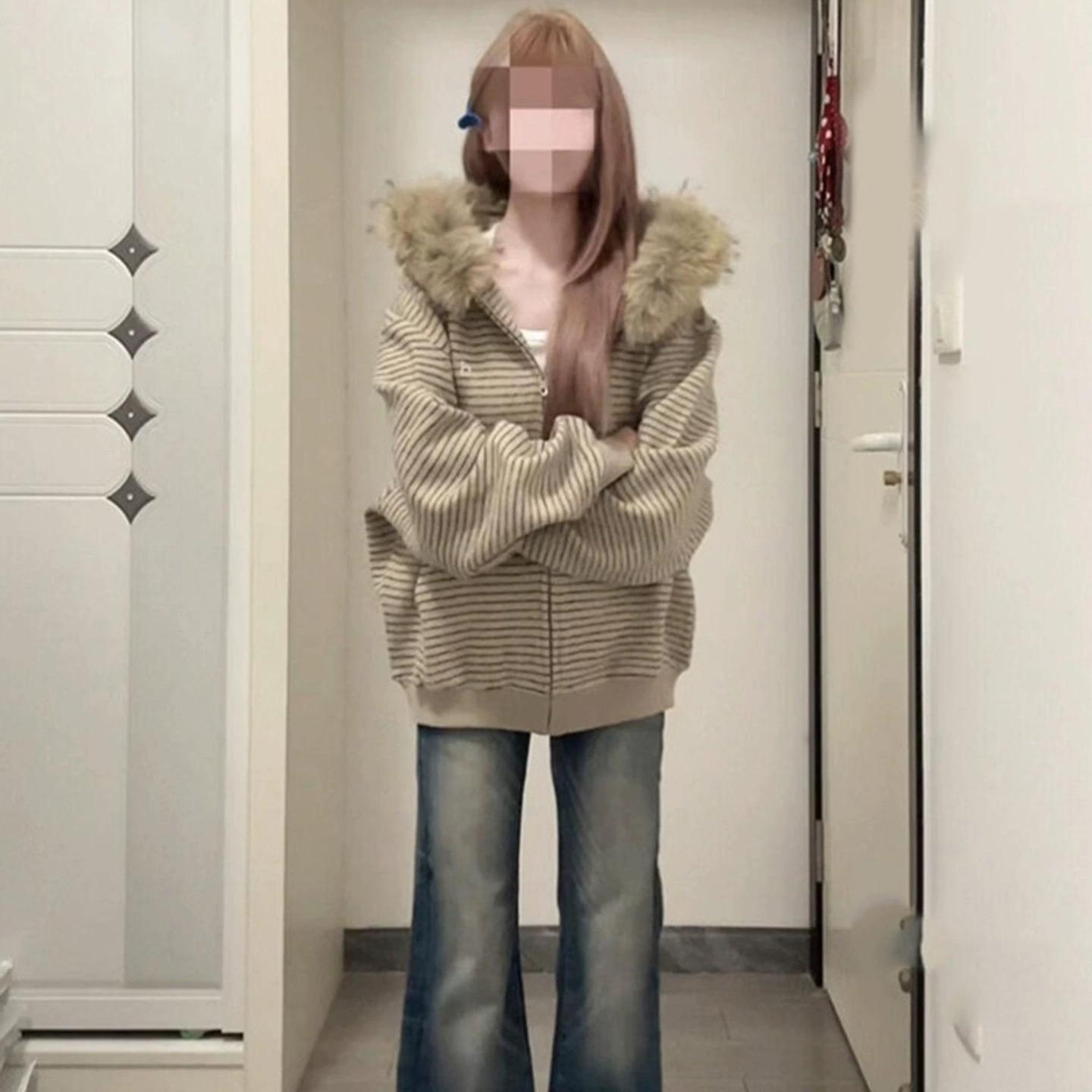 

Ретро Полосатая Толстовка с Капюшоном Куртка Женская Осень и Зима Свободная Меховой Воротник Вязаная Верхняя Одежда Кардиган на Молнии S абрикосовый
