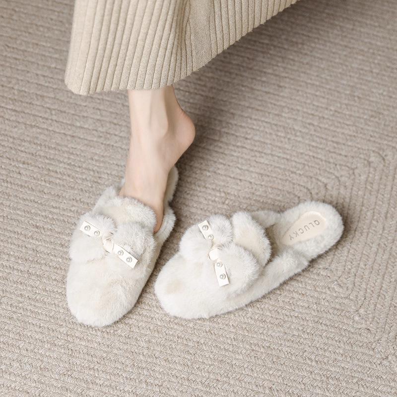 Leather beige fluffy shoes, women wear plush slippers in winter, bag head maternity shoes, soft-soled non-slip cotton shoes