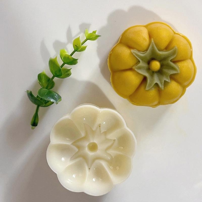 Convenient Green Bean Cake Molding Set Durable Food Grade Silicone Molds Set for Green Bean Cake and Persimmon Designs