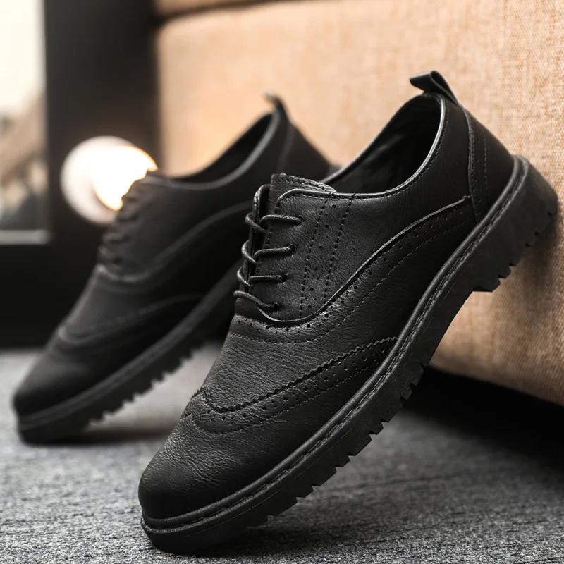 Luxury Men's Oxford Shoes High Quality Brogue Dress Shoes for Men Breathable Lace-up Moccasins Classic Business Men Dress Shoes