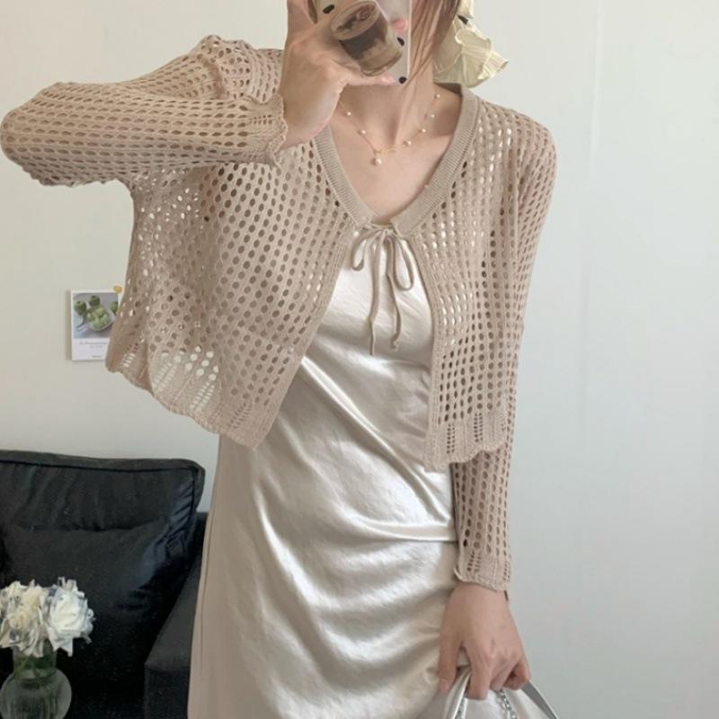 1116 spring and summer new Korean version hollow sunscreen short knitted cardigan versatile and thin lace-up shawl top women