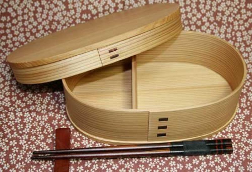 Akita Odate Magewappa Oval Bento Box Odate Made In Natural Cedar (Medium) - Kogeisha, Japan,
