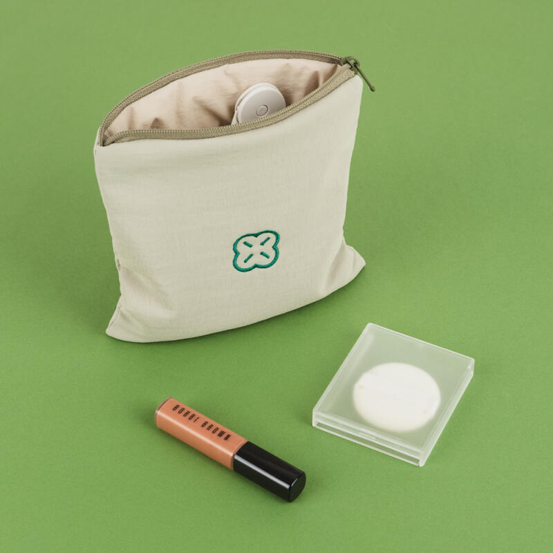 Airy Square Pouch - CLOVER