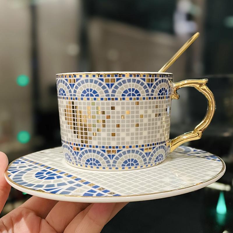 European Palace Style Mosaic Gold Coffee Cup with Spoon Small Luxury Afternoon Tea Ceramic Cup and Saucer Set