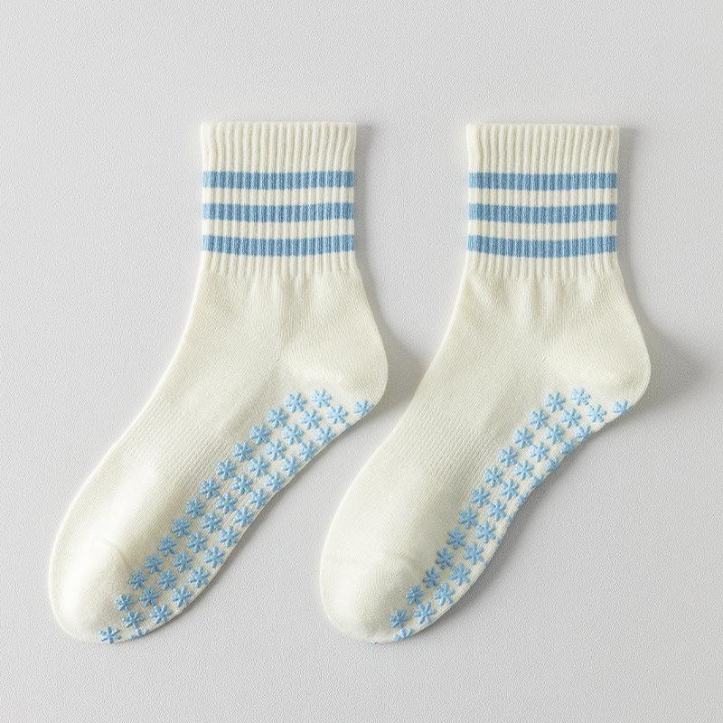 Yoga Socks, Children's Pilates Anti-slip Fitness Exercise Floor Socks with Stripes and No Bones