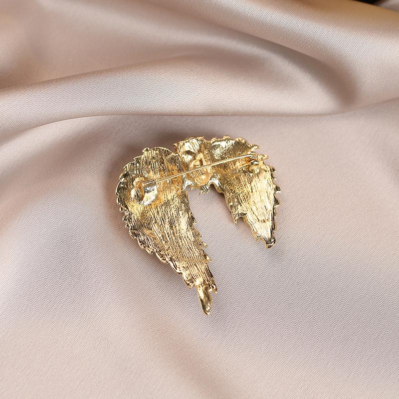 Gold Angel Wings Brooch Light Luxury Design Diamond Pin Women's Fashion Corsage
