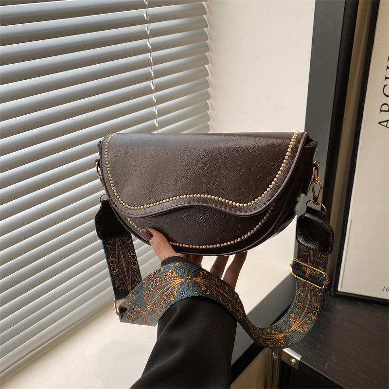 

Solid color new women s bag summer versatile shoulder messenger bag niche casual versatile wide shoulder strap women s bag