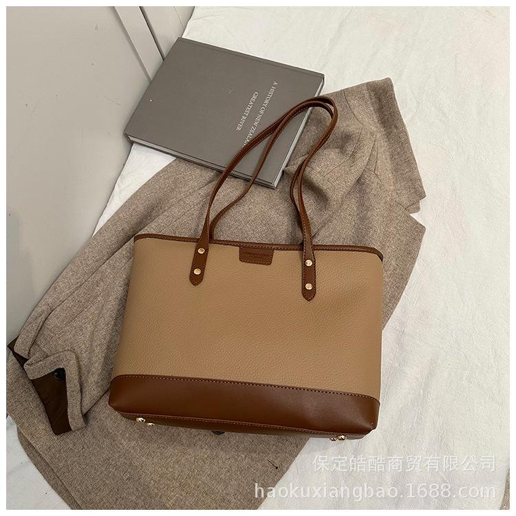 Premium Commuter Large-capacity Bag 2025 New Women's Bag Fashionable Versatile Shoulder Bag Autumn and Winter Popular Tote Bag